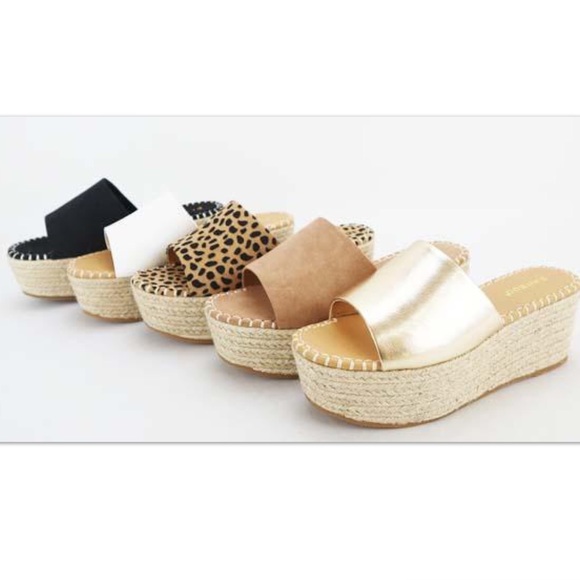 White espadrille slip on sandal - Picture 3 of 3